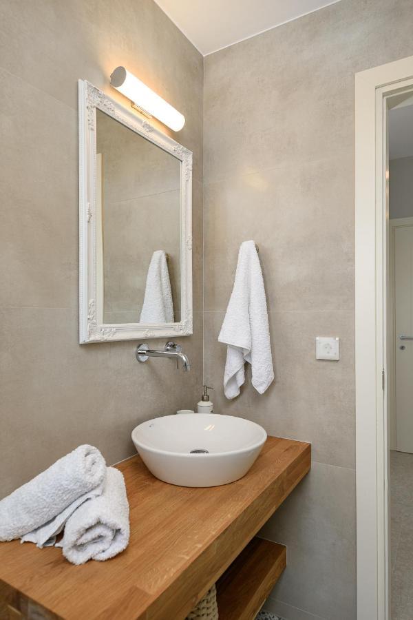 Diamond Dream III Apartment Kalamaki  Ngoại thất bức ảnh